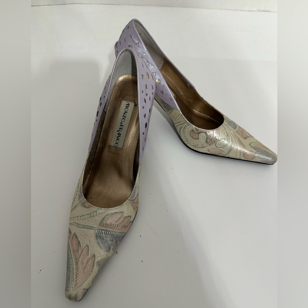 Monzo & Franco Thea Multicolor Floral Embossed Leather Heels Size 7.5 View 2